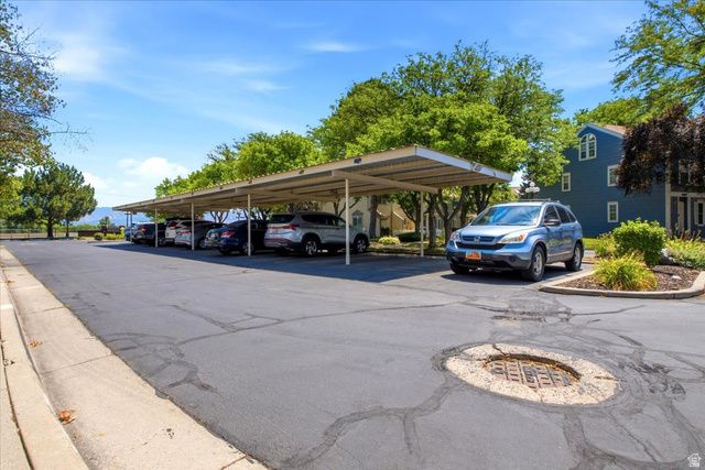 1364 W BEACON DR, Taylorsville, UT 84123