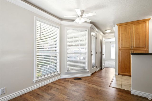 1364 W BEACON DR, Taylorsville, UT 84123