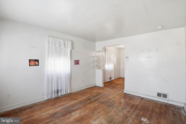 4263 HILDRETH ST SE, Washington, DC 20019