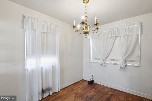 4263 HILDRETH ST SE, Washington, DC 20019