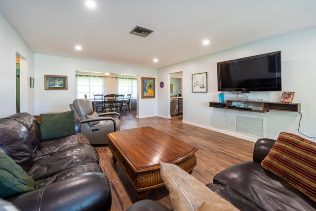 1651 NW 82nd Terrace, Plantation, FL 33322