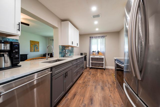 1651 NW 82nd Terrace, Plantation, FL 33322