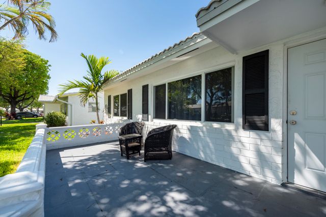 1651 NW 82nd Terrace, Plantation, FL 33322