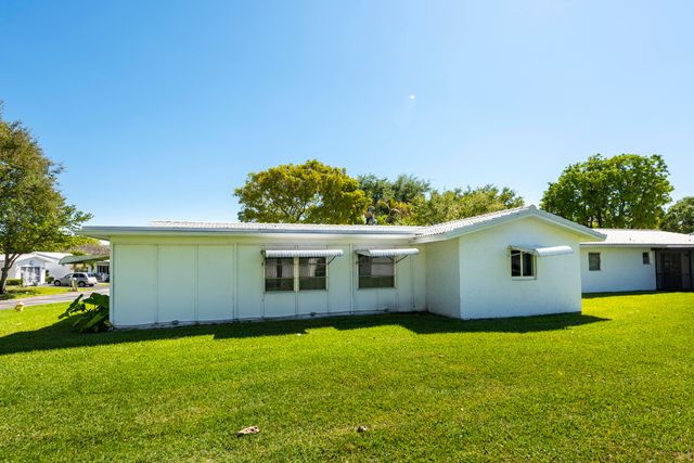 1651 NW 82nd Terrace, Plantation, FL 33322