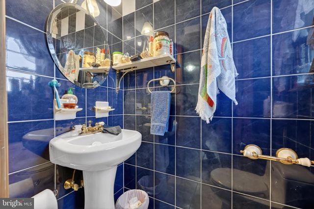 2371 BELLEVUE AVE, Atco, NJ 08004