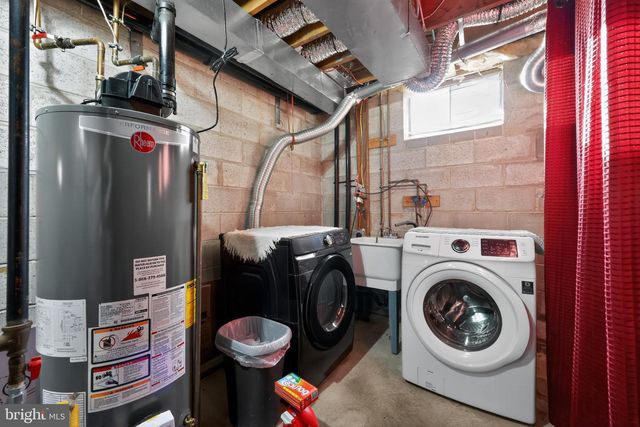 2371 BELLEVUE AVE, Atco, NJ 08004