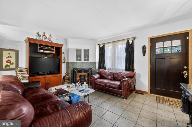 2371 BELLEVUE AVE, Atco, NJ 08004