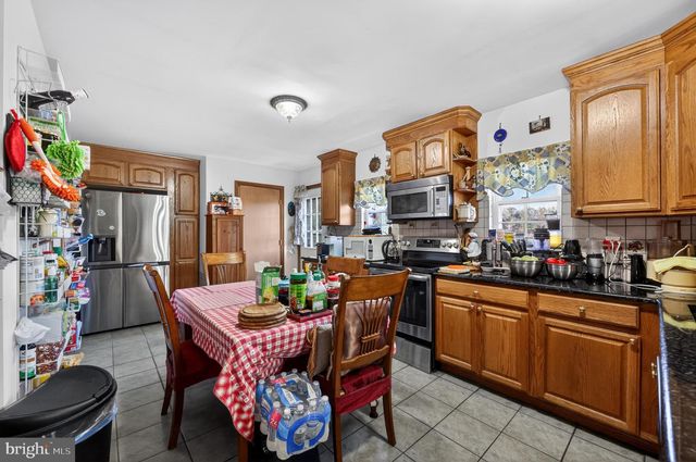 2371 BELLEVUE AVE, Atco, NJ 08004