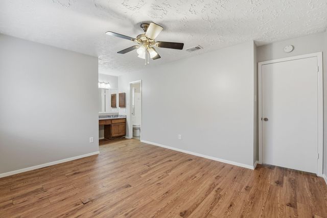 20014 Bishops Gate Lane, Humble, TX 77338