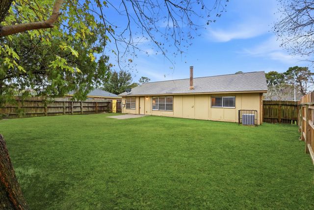 20014 Bishops Gate Lane, Humble, TX 77338