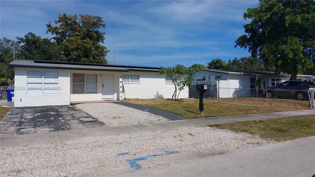1016 SW 22nd Terrace, Fort Lauderdale, FL 33312