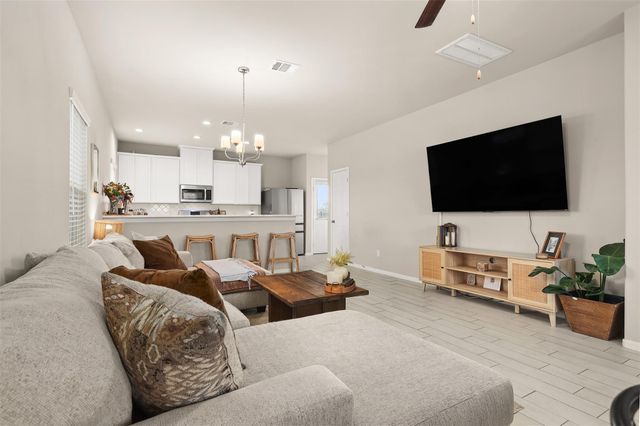 2308 Eagle Nook Drive, Texas City, TX 77568