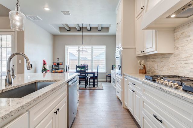 6953 101st Street, Lubbock, TX 79424