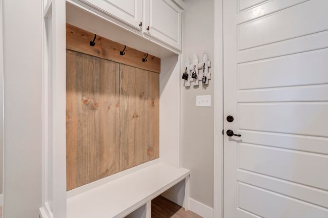 6953 101st Street, Lubbock, TX 79424