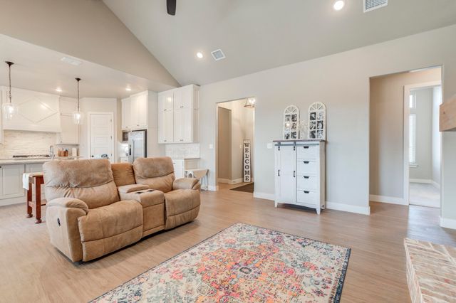 6953 101st Street, Lubbock, TX 79424