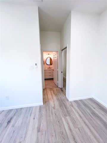 2516 Avenue M, Galveston, TX 77550