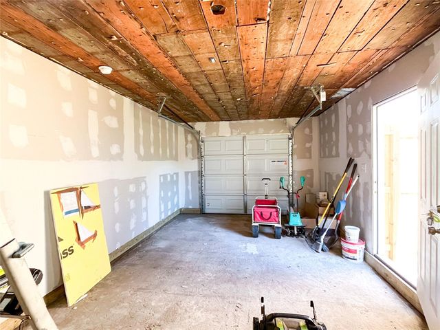 2516 Avenue M, Galveston, TX 77550