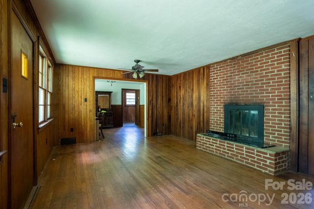 278 Shope Creek Road, Asheville, NC 28805