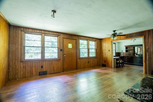 278 Shope Creek Road, Asheville, NC 28805