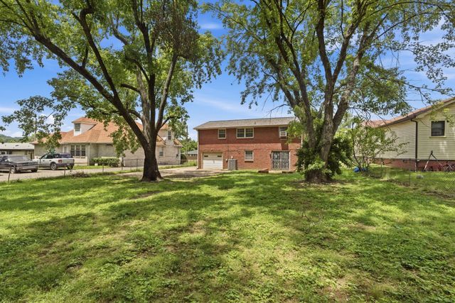 731 Rowan Dr, Nashville, TN 37207