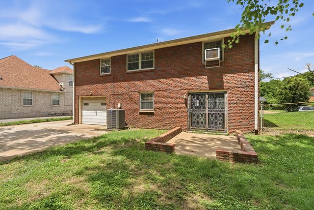 731 Rowan Dr, Nashville, TN 37207