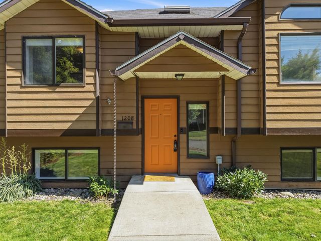 1208 W Spofford Ave, Spokane, WA 99205