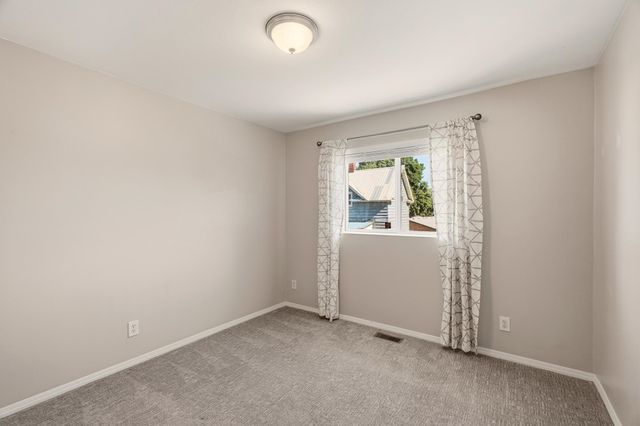 1208 W Spofford Ave, Spokane, WA 99205