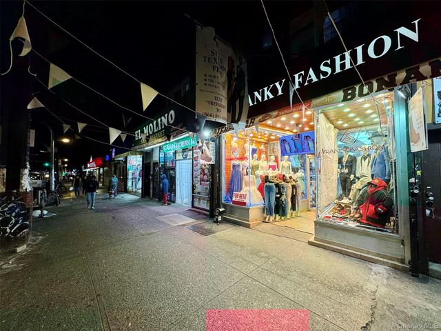 94-17 Roosevelt Avenue, Jackson Heights, NY 11372