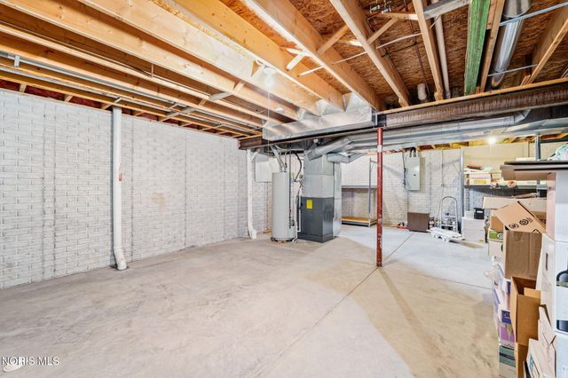 1967 Hamilton Drive, Perrysburg, OH 43551