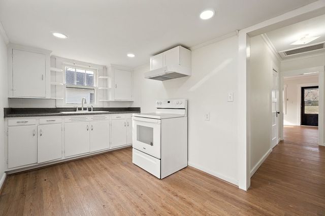 152 Hill Ave, Cookeville, TN 38501