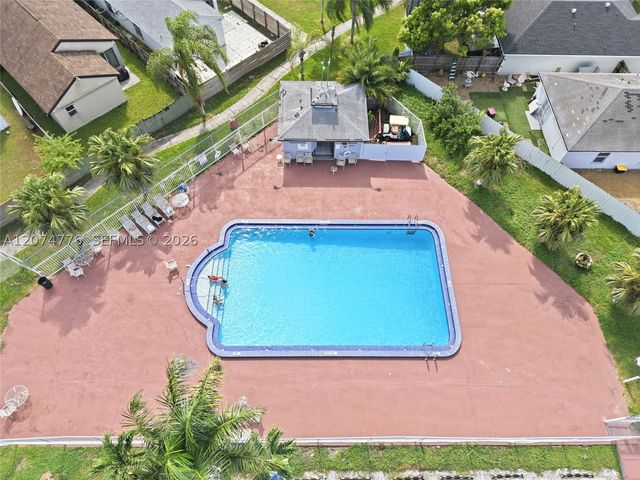 879 SW 10th St 0, Florida City, FL 33034