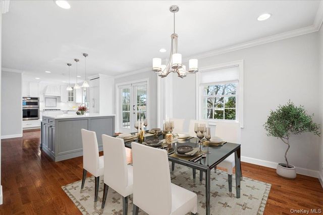 33 Wilmot Circle, Scarsdale, NY 10583