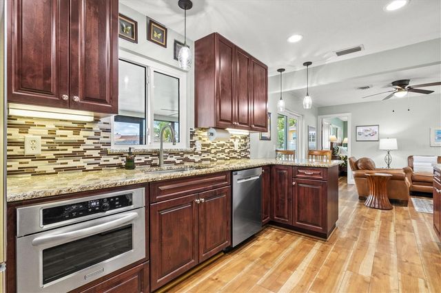 1147 SLEEPY HOLLOW COURT, Venice, FL 34285