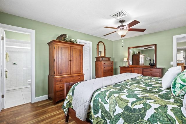 1147 SLEEPY HOLLOW COURT, Venice, FL 34285