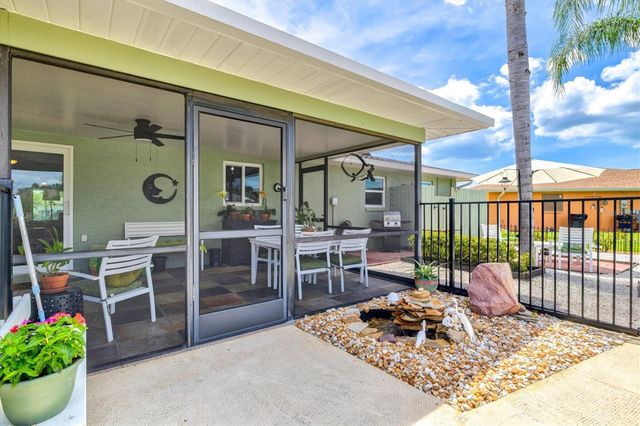 1147 SLEEPY HOLLOW COURT, Venice, FL 34285