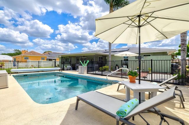 1147 SLEEPY HOLLOW COURT, Venice, FL 34285