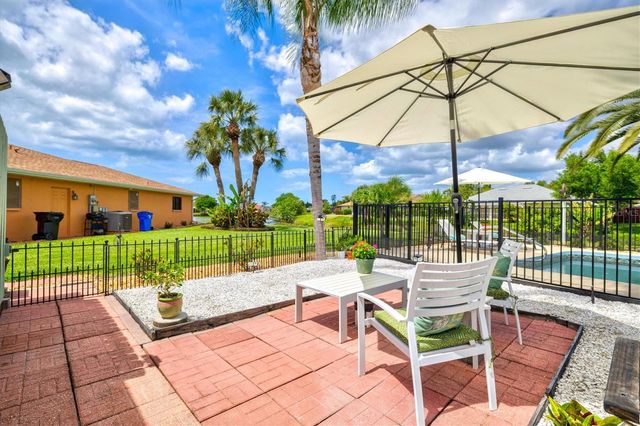1147 SLEEPY HOLLOW COURT, Venice, FL 34285