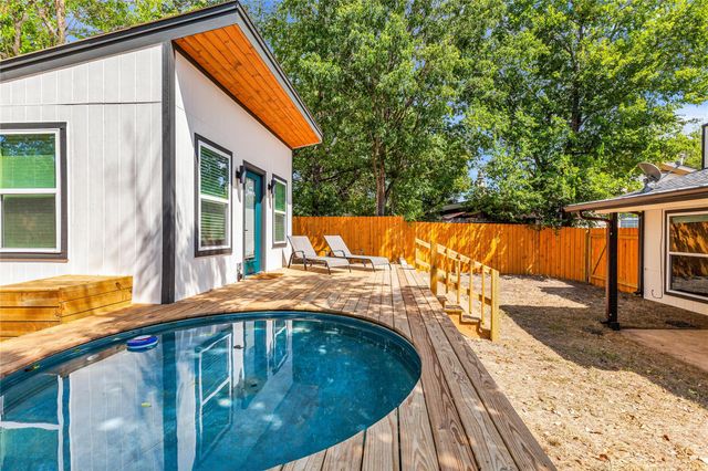 5106 Lambs LN, Austin, TX 78744