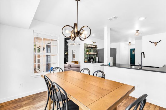 5106 Lambs LN, Austin, TX 78744