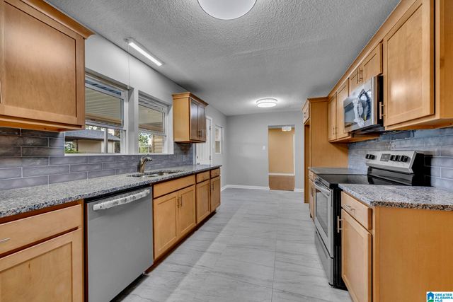 1023 46TH STREET ENSLEY, Birmingham, AL 35208