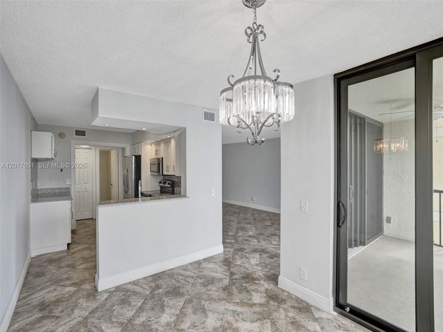 105 Lake Emerald Dr 508, Oakland Park, FL 33309
