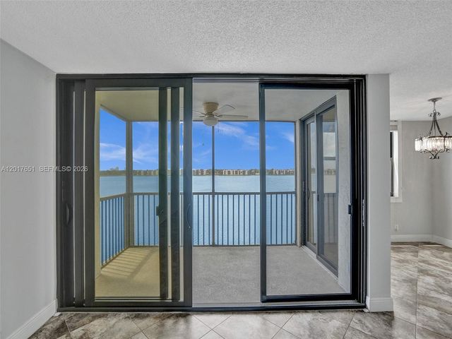 105 Lake Emerald Dr 508, Oakland Park, FL 33309