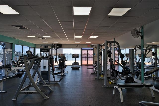 105 Lake Emerald Dr 508, Oakland Park, FL 33309