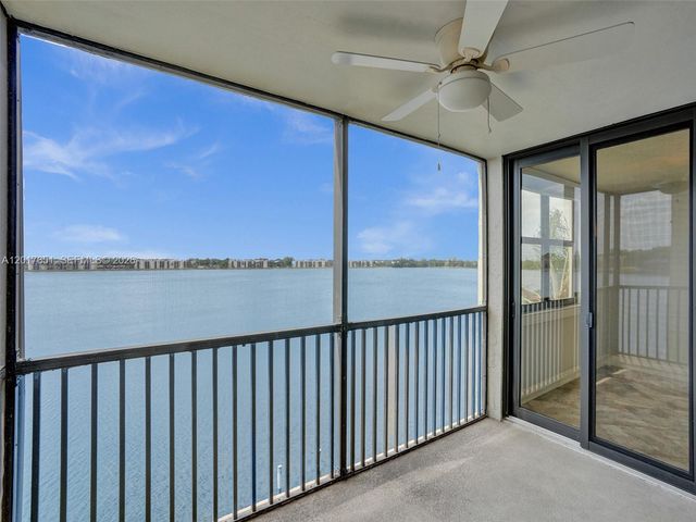 105 Lake Emerald Dr 508, Oakland Park, FL 33309