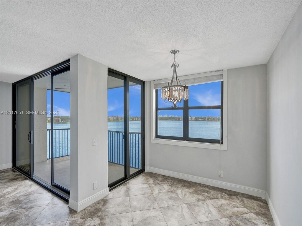 105 Lake Emerald Dr 508, Oakland Park, FL 33309