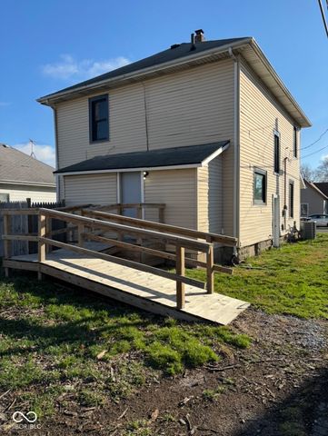 2915 E Lynn Street, Anderson, IN 46016