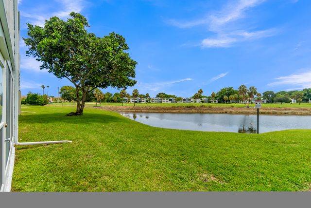 7608 NW 18th Street 108, Margate, FL 33063