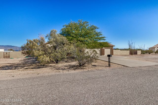 13729 E Windswept Way, Vail, AZ 85641