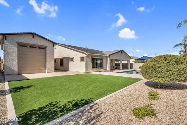 22933 E CAMACHO Road, Queen Creek, AZ 85142