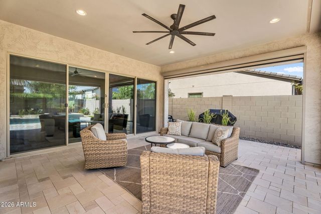 22933 E CAMACHO Road, Queen Creek, AZ 85142